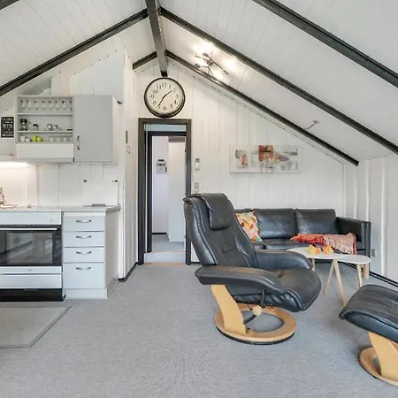 Cozy In With Wifi Hemmet